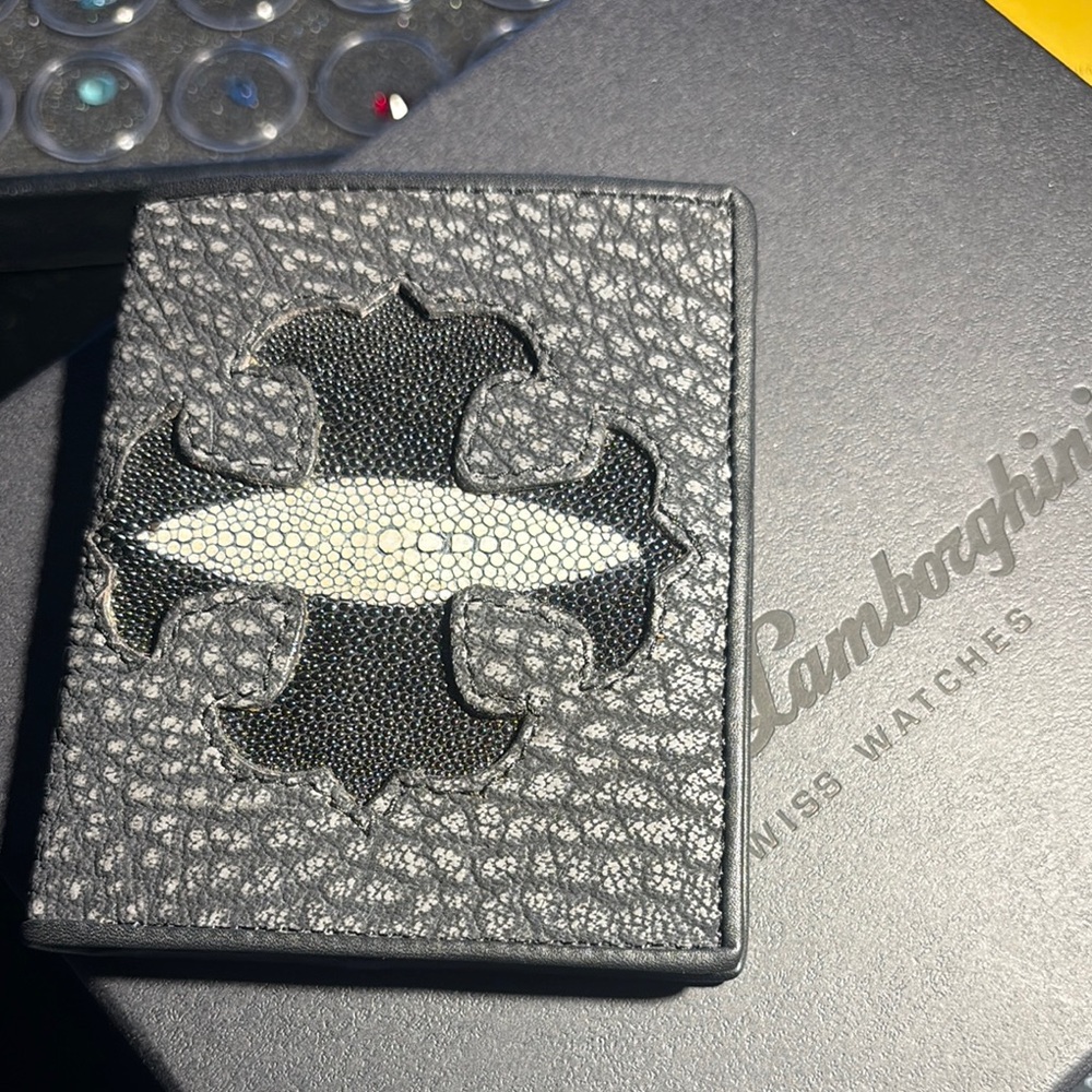Authentic River brand genuine stingray skin wallet new